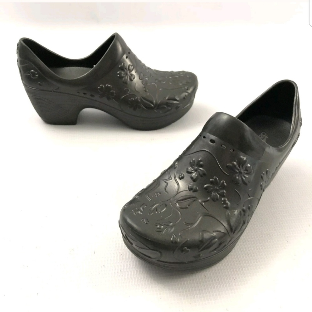DANSKO GRAY FLORAL RUBBER CLOGS NURSES SHOES WOMEN